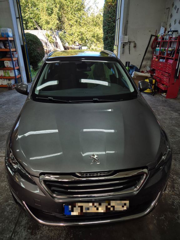 Peugeot 308 180.448 km 7.000 € Memmingen 87700