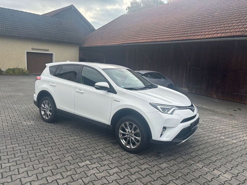 Toyota RAV 4 89.878 km 19.200 € Kirchroth 94356