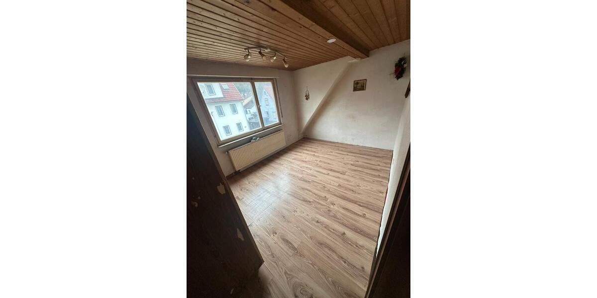 Doppelhaushälfte Albstadt Gemarkung Onstmettingen - 2 Zimmer, 117 m&sup2;, 175.000&euro; | Angebot:26537652