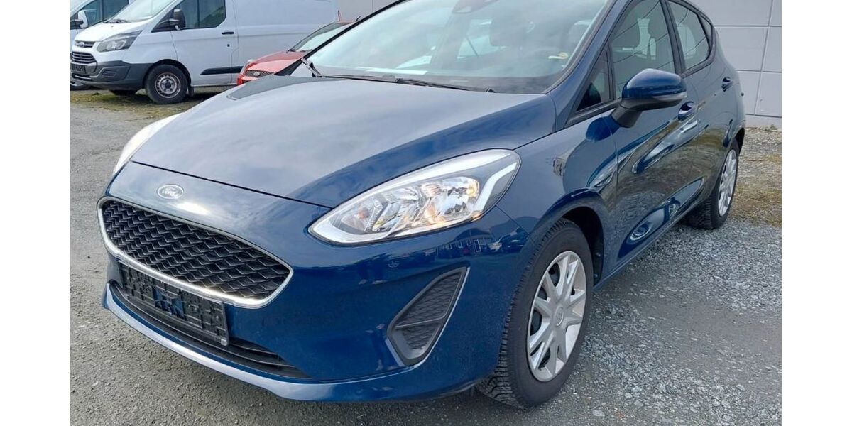 Ford Fiesta 24.900 km 10.450 &euro; Neumünster 24536