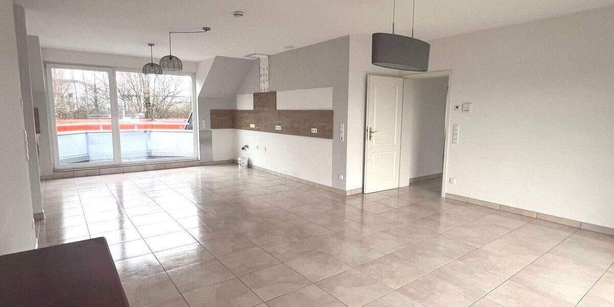 Etagenwohnung Kleinblittersdorf Rilchingen-Hanweiler - 5 Zimmer, 130 m&sup2;, 980&euro; | Angebot:24647828