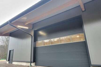 Halle in Schwarzenfeld 1.800 € 300 m² zimmer