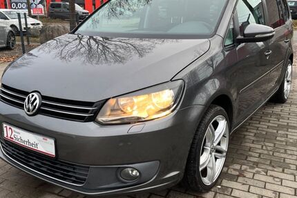 VW Touran 293.000 km 5.990 € Schleswig 24837