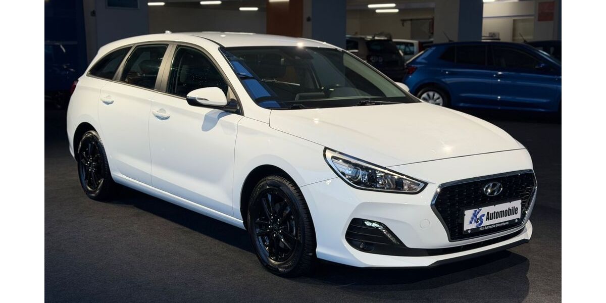 Hyundai i30 80.500 km 13.350 &euro; Bremerhaven 27568