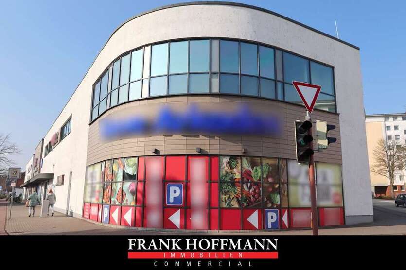 Einzelhandel in Bad Oldesloe 5.700 € 475 m²