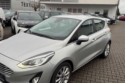 Ford Fiesta 94.125 km 9.490 &euro; Butzbach 35510