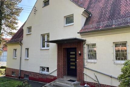 Haus Jena - 9 Zimmer, 225 m&sup2;, 630.000&euro; | Angebot:26838225