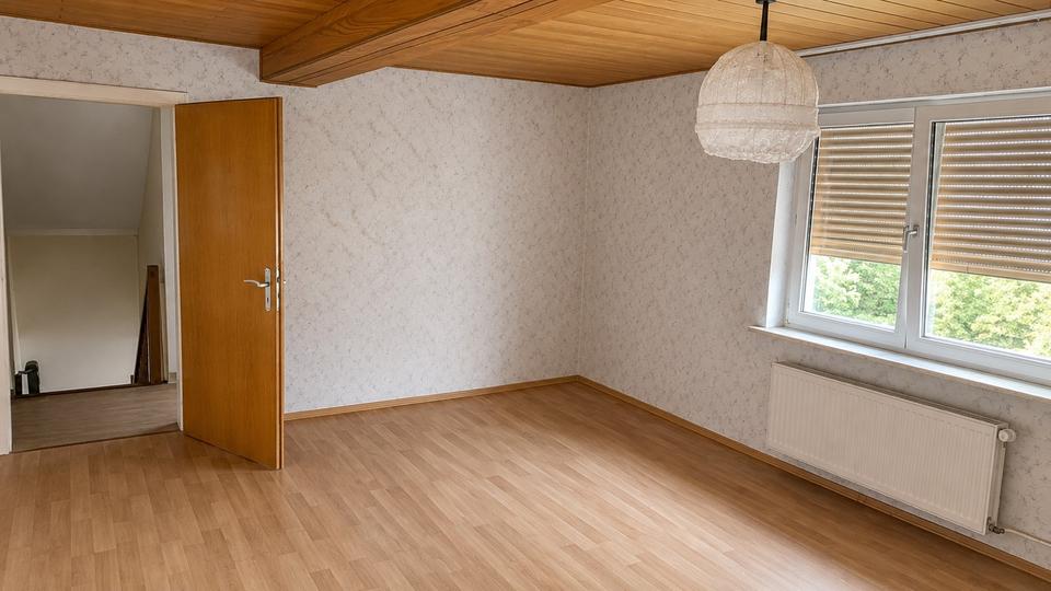 Bauernhaus, Landhaus Fritzlar - 8 Zimmer, 310 m&sup2;, 265.000&euro; | Angebot:27112563