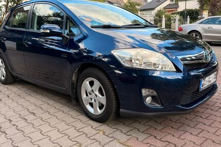 Toyota Auris 181.000 km 5.300 &euro; Bad Vilbel 61118