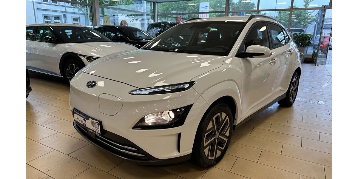 Hyundai KONA 18.290 km 17.500 &euro; Hennef 53773