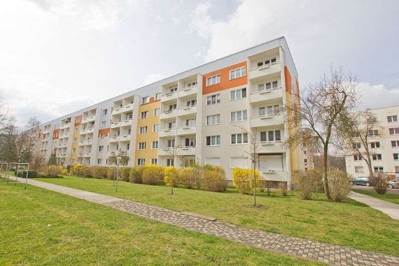 Wohnung zum Mieten in Halle (Saale) 359 € 59.73 m²