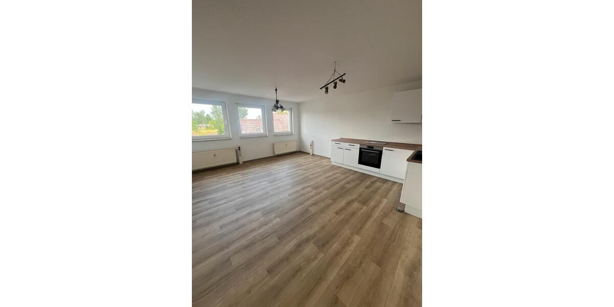 Reihenhaus Kalbe (Milde) - 3 Zimmer, 150 m&sup2;, 120.000&euro; | Angebot:27081724