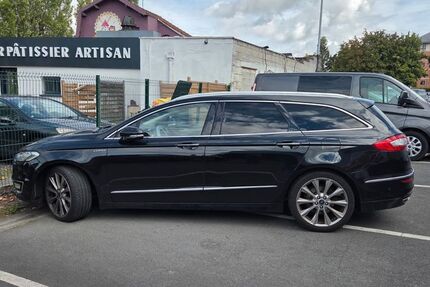 Ford Mondeo 197.000 km 12.000 &euro; Kiel 24106