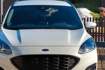 Ford Kuga 24.000 km 24.500 &euro; Raschau Markersbach 08352