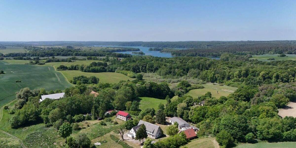 Grundstück Feldberger Seenlandschaft Neuhof - 1.200.000&euro; | Angebot:26258703