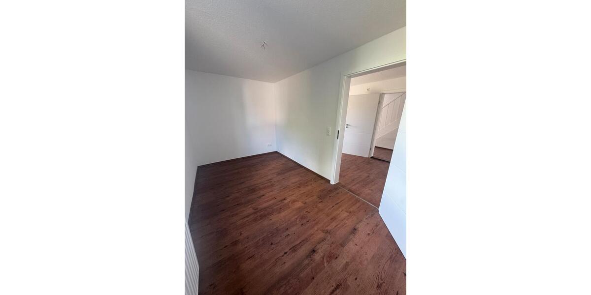 Einfamilienhaus Döbeln - 8 Zimmer, 249 m&sup2;, 519.000&euro; | Angebot:26950375