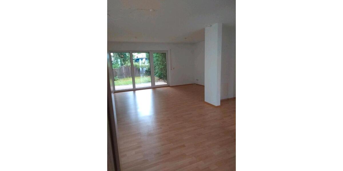 Erdgeschoßwohnung Kernen im Remstal - 3 Zimmer, 80 m&sup2;, 1.099&euro; | Angebot:26687937