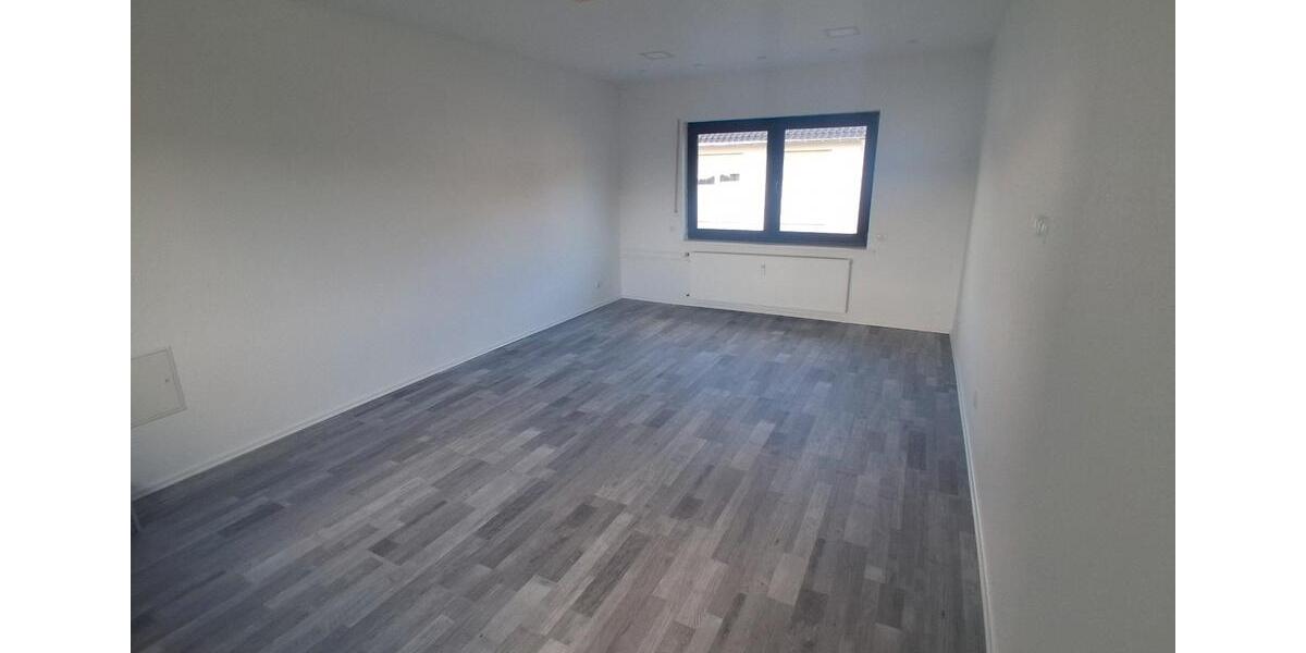 Etagenwohnung Wiehl - 4 Zimmer, 101 m&sup2;, 960&euro; | Angebot:26019155