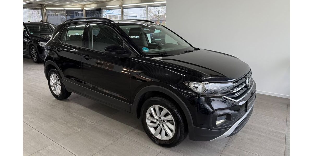 VW T-Cross 39.900 km 14.990 &euro; Braunschweig 38116