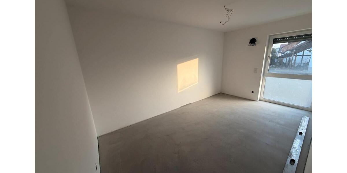 Erdgeschoßwohnung Wenzenbach - 3 Zimmer, 67 m&sup2;, 1.000&euro; | Angebot:25512600