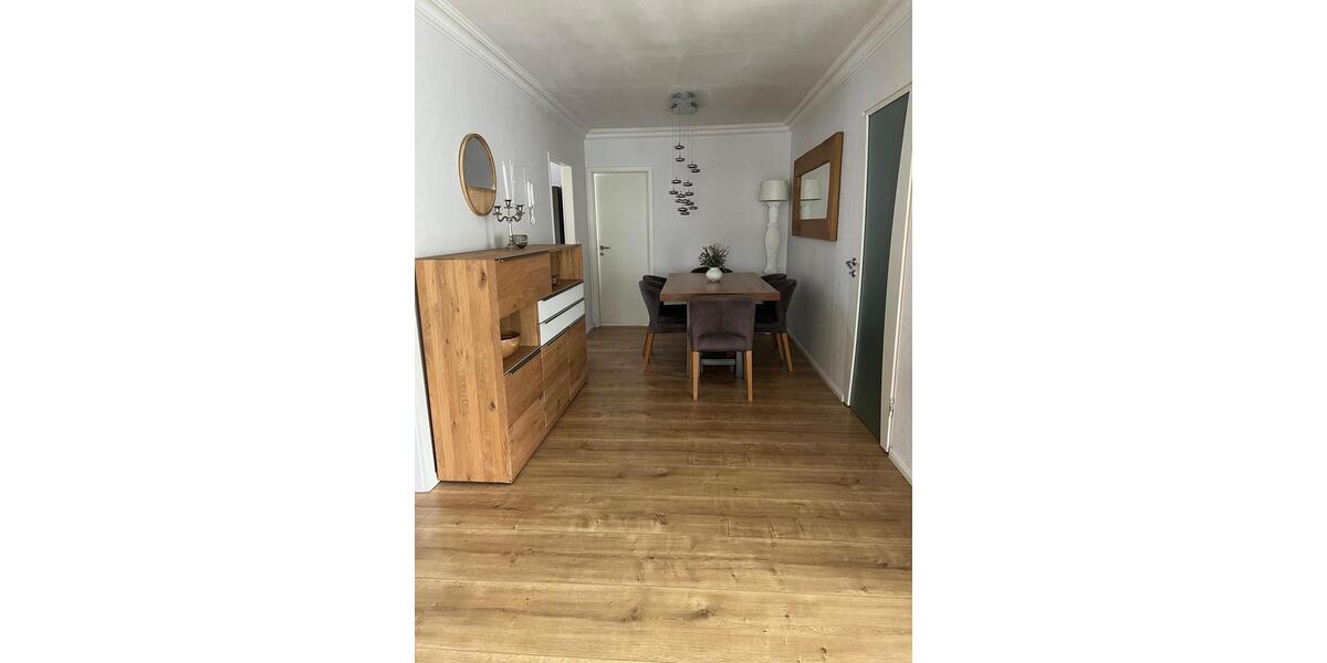 Etagenwohnung Buxtehude - 5 Zimmer, 109 m&sup2;, 259.000&euro; | Angebot:27085514