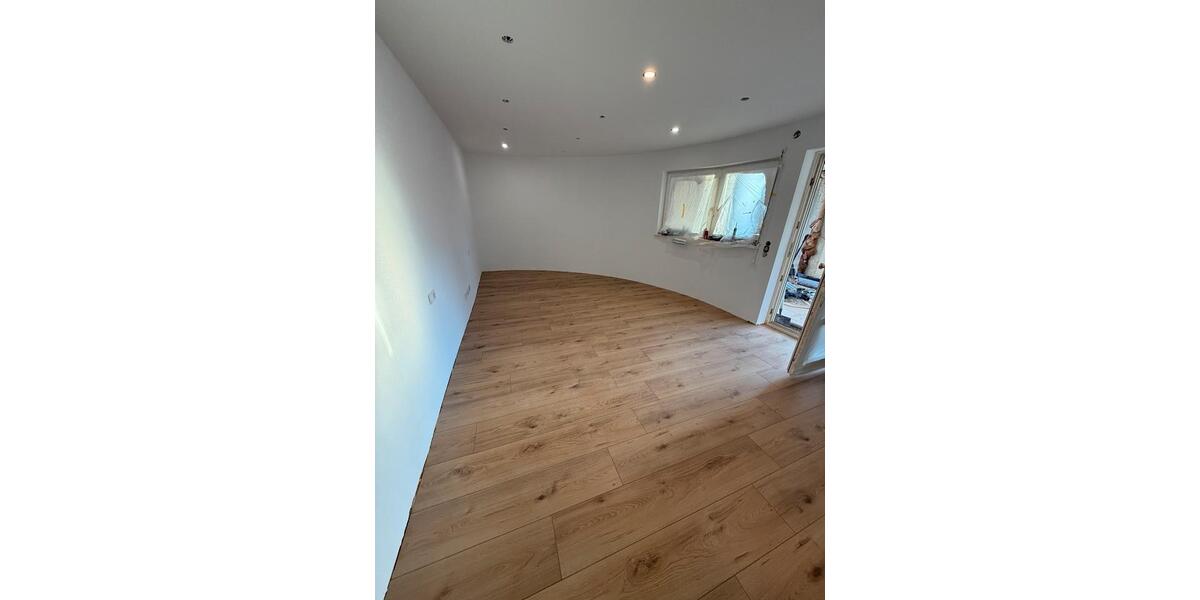 Erdgeschoßwohnung Reutlingen Sondelfingen - 4 Zimmer, 113 m&sup2;, 1.790&euro; | Angebot:25334976