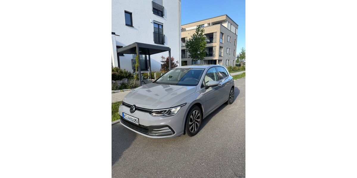 VW Golf 38.000 km 22.400 &euro; Kehl 77694