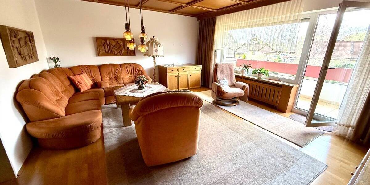 Etagenwohnung Rosenheim Aising - 2 Zimmer, 63 m&sup2;, 270.000&euro; | Angebot:26410252