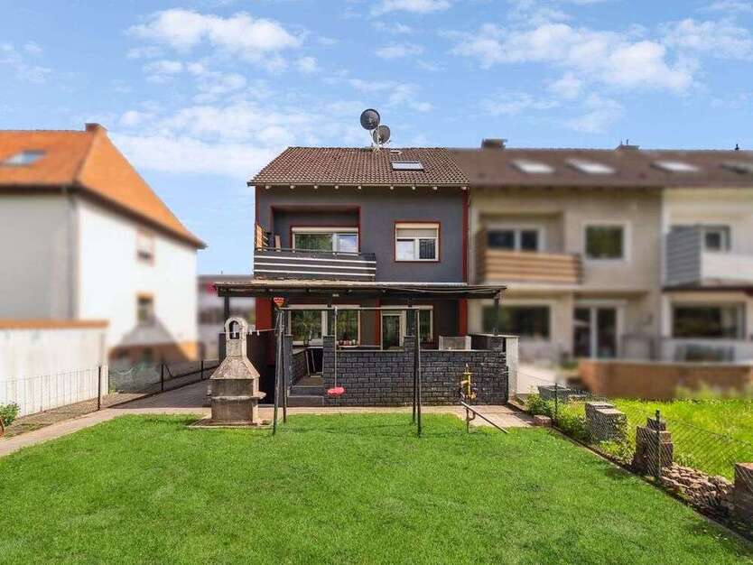 Haus zum Kaufen in Hameln 270.000 € 146 m²