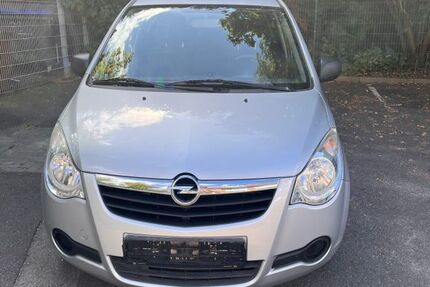Opel Agila