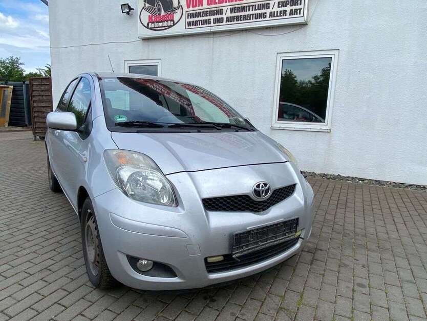Yaris