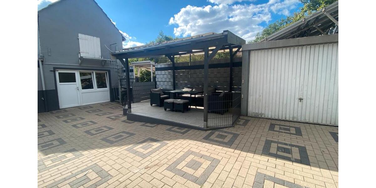 Mehrfamilienhaus, Wohnhaus Kirkel - 9 Zimmer, 189 m&sup2;, 319.000&euro; | Angebot:27249494
