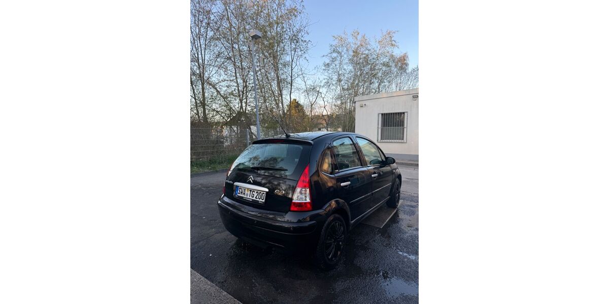 Citroen C3 121.403 km 1.350 &euro; Taunusstein 65232