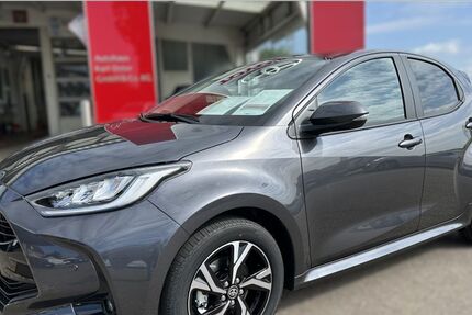 Toyota Yaris 1.500 km 27.690 &euro; Dittenheim 91723