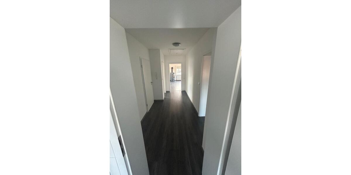 Etagenwohnung Uslar - 3 Zimmer, 100 m&sup2;, 850&euro; | Angebot:25304331