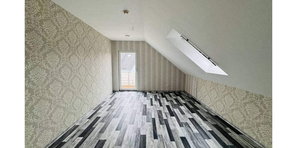 Einfamilienhaus Osterburken - 5 Zimmer, 159 m&sup2;, 1.570&euro; | Angebot:25690327