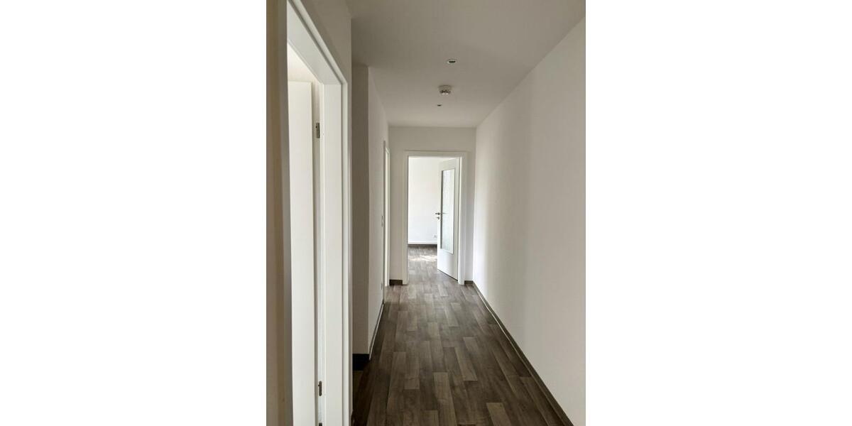 Etagenwohnung Staßfurt - 2 Zimmer, 52 m&sup2;, 312&euro; | Angebot:26493720