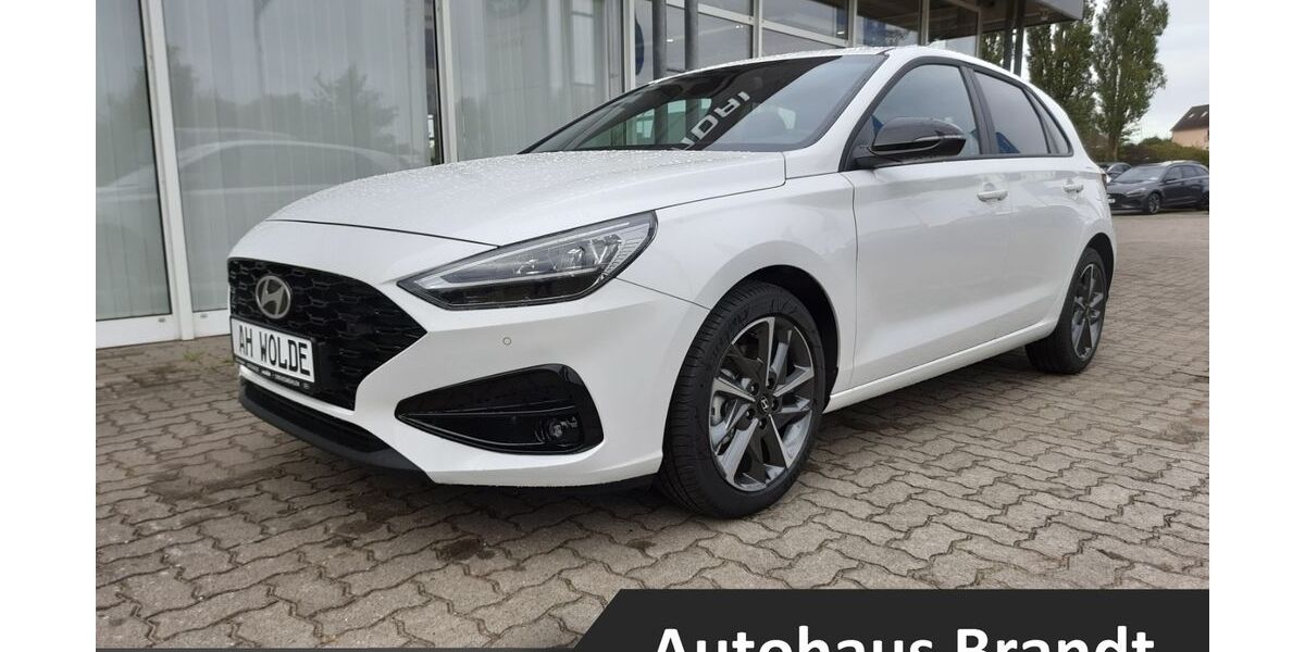 Hyundai i30 5.500 km 22.990 &euro; Rostock 18146