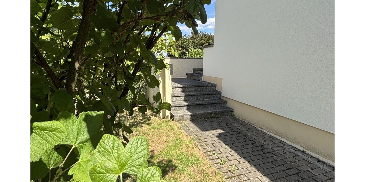 Großzügiges und idyllisch gelegenes Wohlfühlzuhause mit Wintergarten und großem Grundstück - Einfamilienhaus Klipphausen | Angebot:26990002