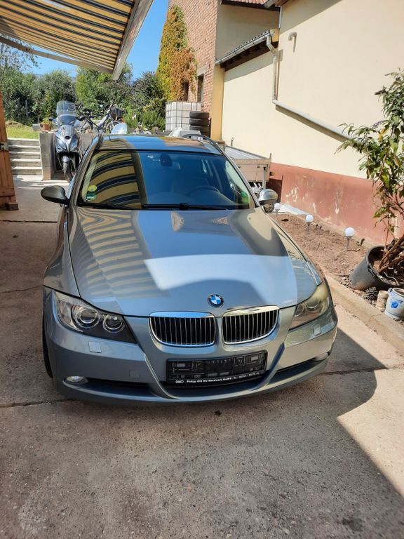 BMW 325 250.000 km 5.200 € Schweighofen 76889