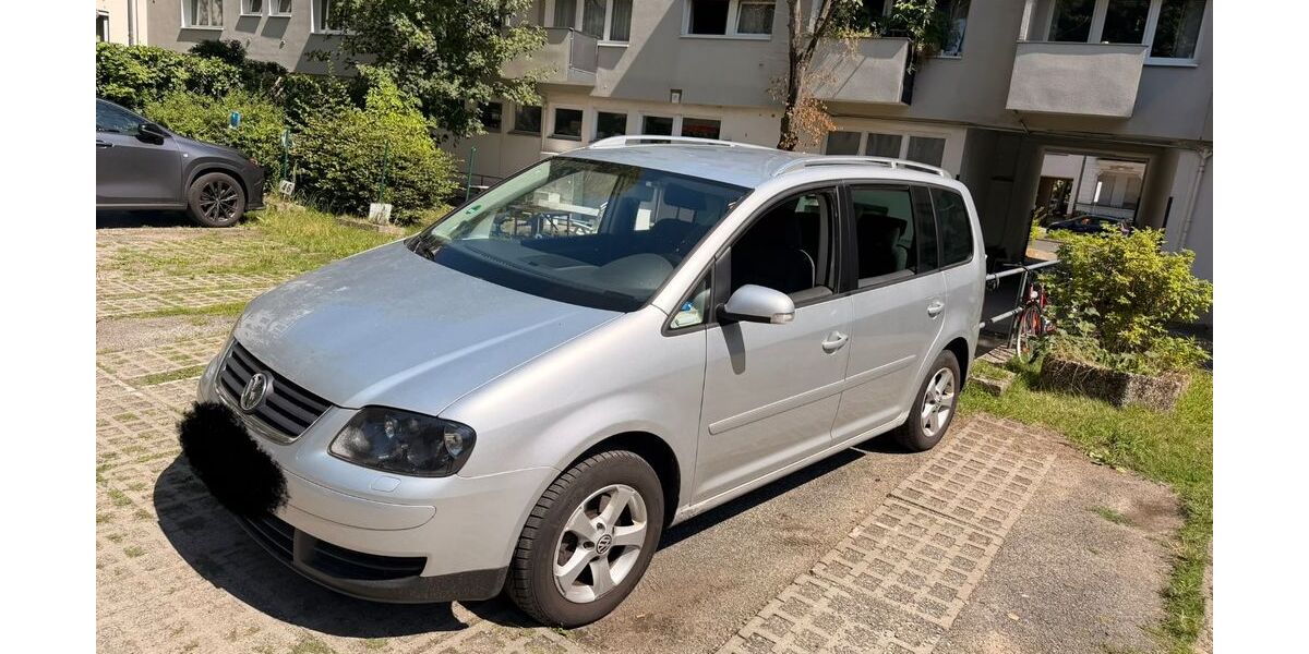 VW Touran 257.270 km 3.000 &euro; Berlin 12167