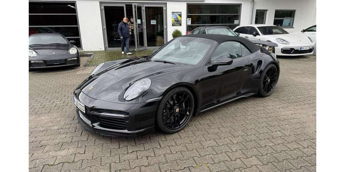 Porsche 992 4.000 km 246.700 &euro; Schorndorf 73614