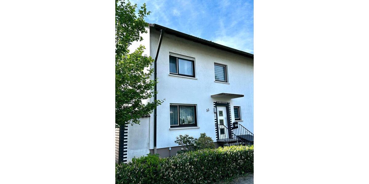 Doppelhaushälfte Oberkirch - 7 Zimmer, 173 m&sup2;, 1.900&euro; | Angebot:26561303