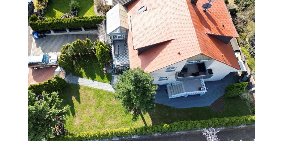 Mehrfamilienhaus, Wohnhaus Kitzingen - 7 Zimmer, 372 m&sup2;, 719.000&euro; | Angebot:21913333