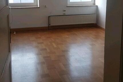 Wohnung Waldsassen - 3 Zimmer, 82 m&sup2;, 459&euro; | Angebot:26664488
