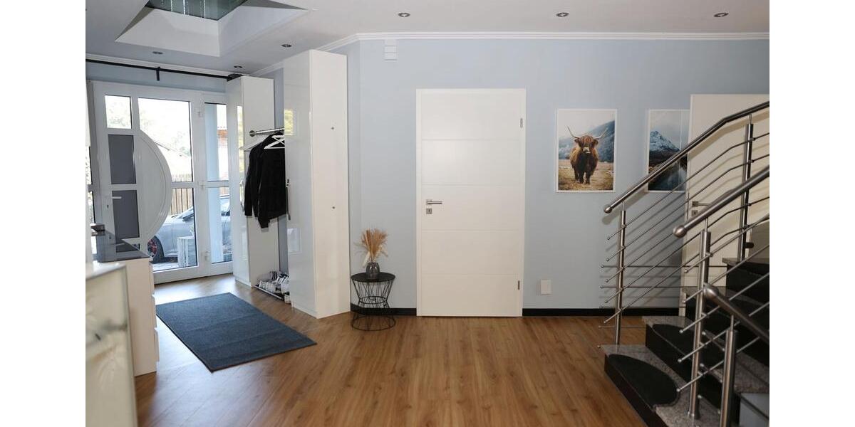 Einfamilienhaus Gifhorn - 9 Zimmer, 274 m&sup2;, 785.000&euro; | Angebot:27245842