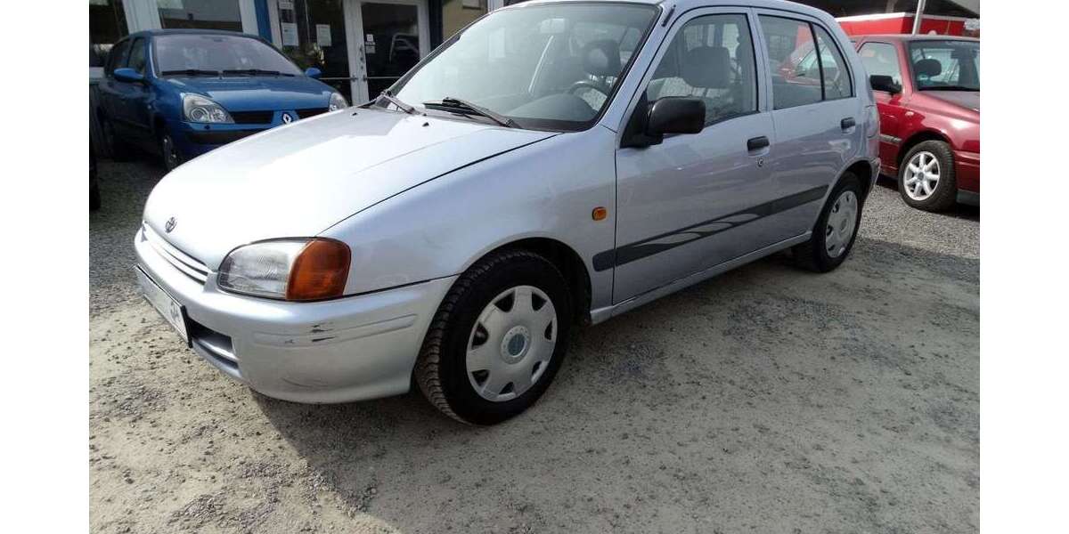 Toyota Starlet 124.000 km 1.950 &euro; Vlotho 32602