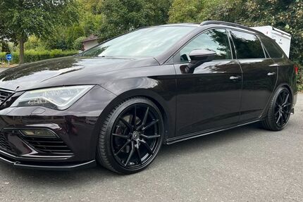 Seat Leon 148.840 km 15.300 &euro; Herne 44628