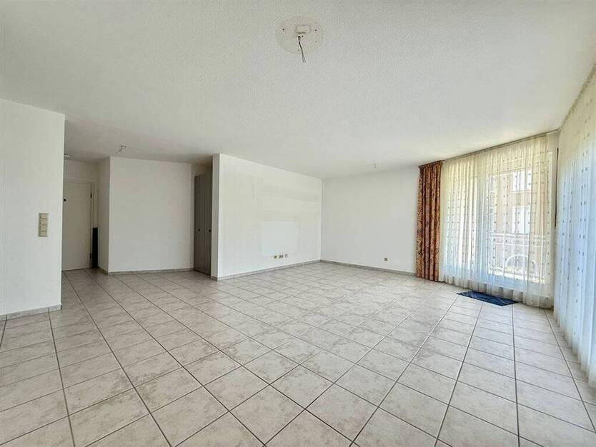 Schicke 2-Zimmer Eigentumswohnung mit Tiefgaragenstellplatz