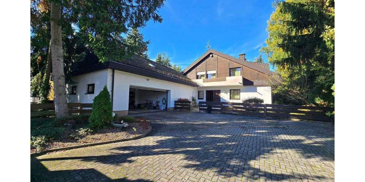 Einfamilienhaus Weiden in der Oberpfalz Lerchenfeld - 7 Zimmer, 320 m&sup2;, 689.000&euro; | Angebot:26816310